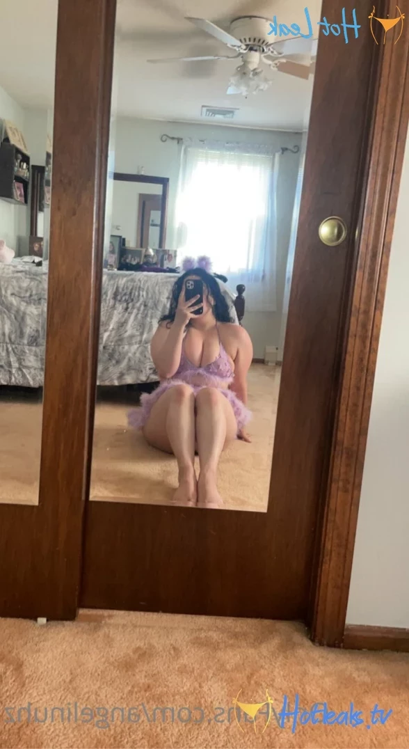angelina [ angelinuhz ] Onlyfans leaked photo 13071896 on Hotleaks.tv
