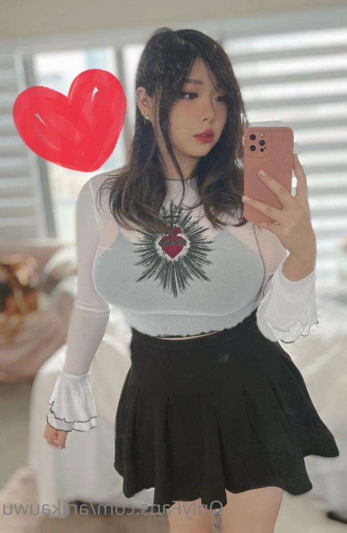 anika [ anikauwu ] Onlyfans leaked photo 12664376 on Hotleaks.tv