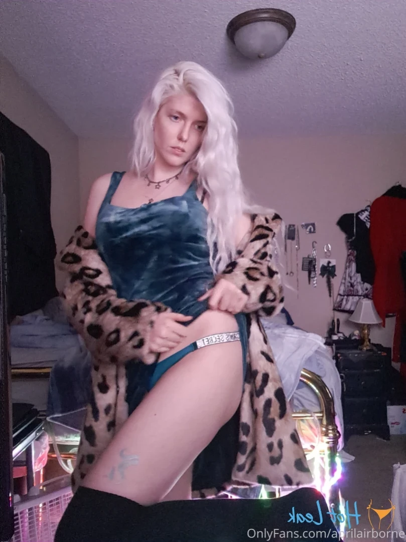 April Airborne [ aprilairborne ] Onlyfans leaked photo 12116922 on Hotleaks.tv