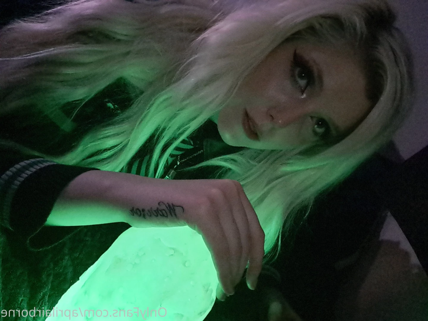 April Airborne [ aprilairborne ] Onlyfans leaked photo 14688737 on Hotleaks.tv
