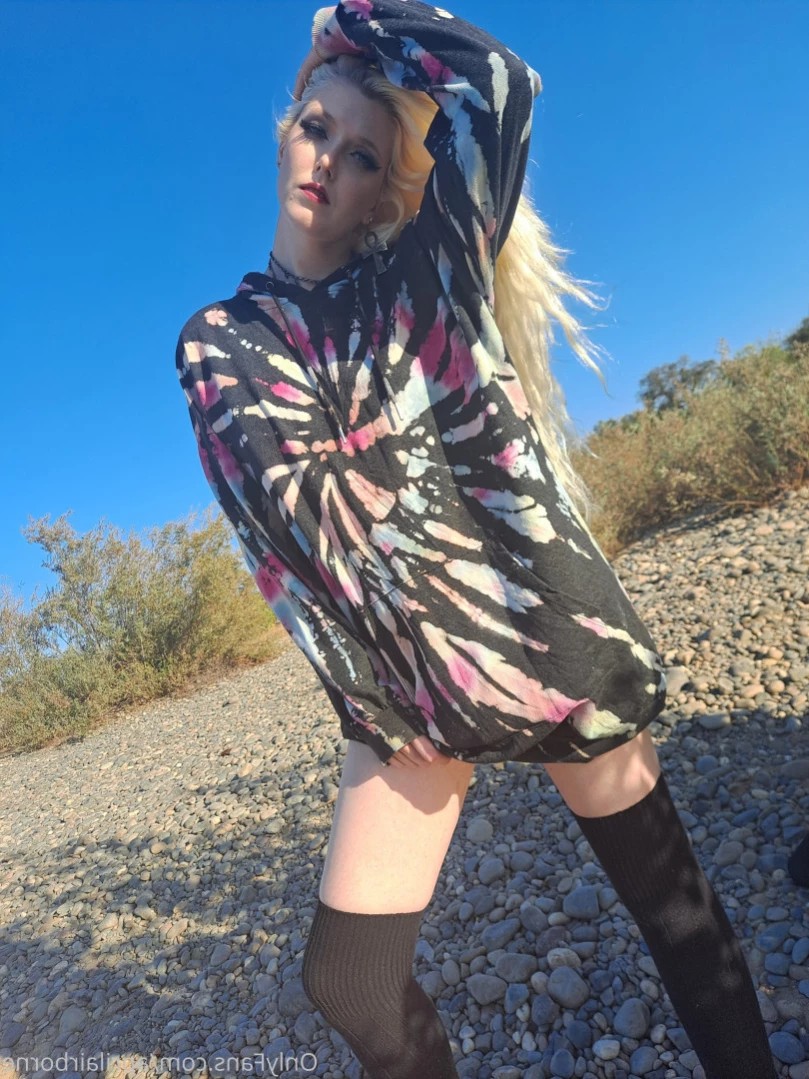 April Airborne [ aprilairborne ] Onlyfans leaked photo 14912900 on Hotleaks.tv