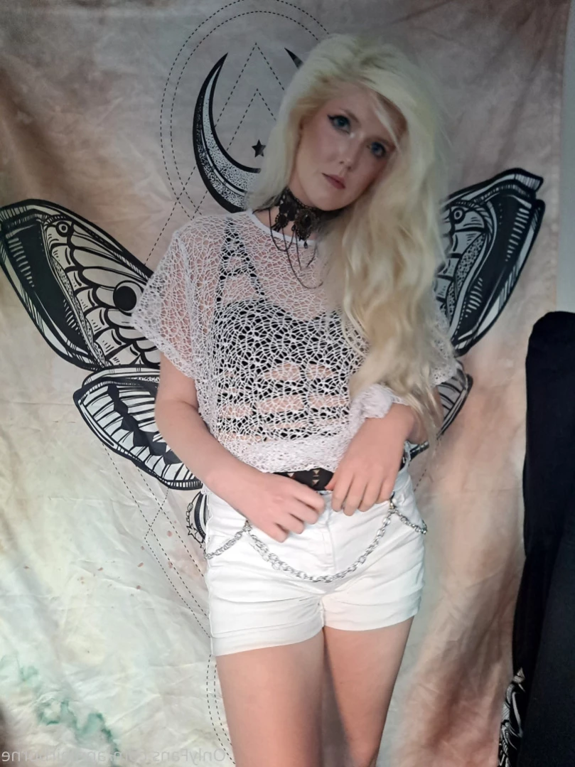 April Airborne [ aprilairborne ] Onlyfans leaked photo 16202515 on Hotleaks.tv