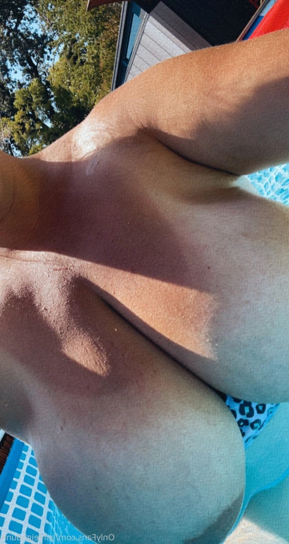 Ashleigh Dunn [ ashleighdunn ] Onlyfans leaked photo 15832406 on Hotleaks.tv