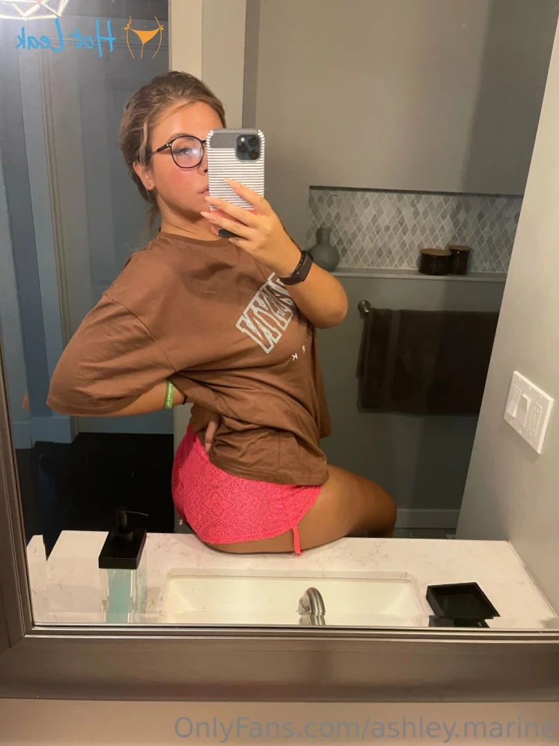 ✨Marianna✨DM ME 🖤😝 [ ashley.marine ] Onlyfans leaked photo 12818150 on Hotleaks.tv