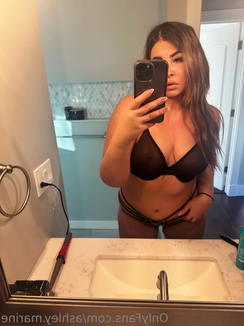✨Marianna✨DM ME 🖤😝 [ ashley.marine ] Onlyfans leaked photo 12843854 on Hotleaks.tv