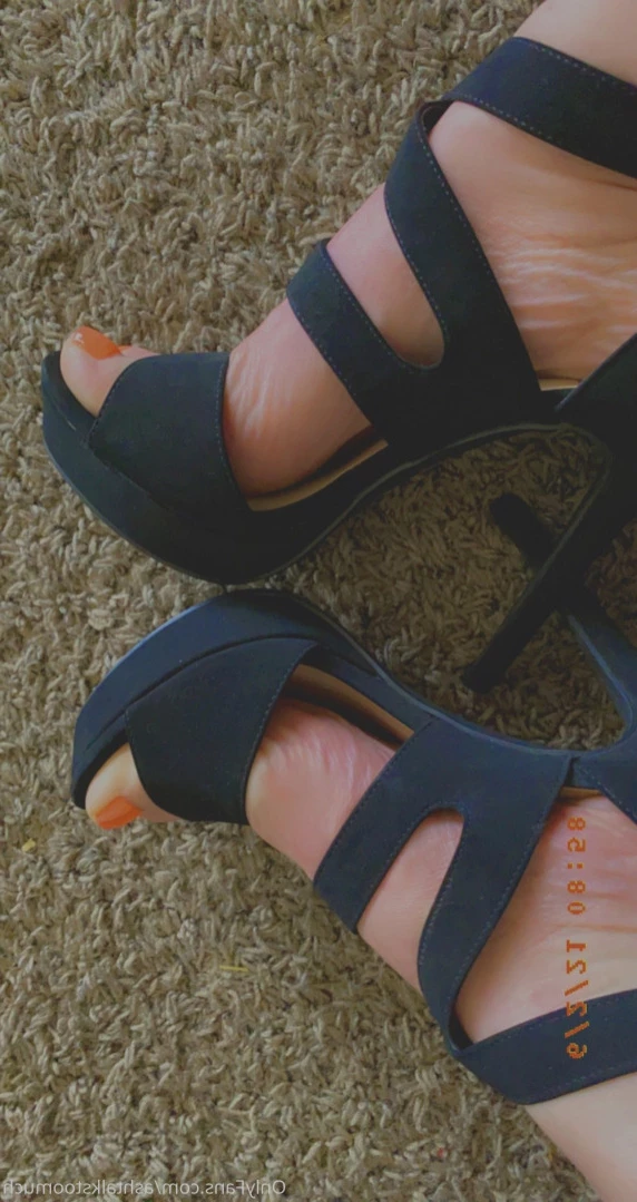 Ash [ ashtalkstoomuch ] Onlyfans leaked photo 16501590 on Hotleaks.tv