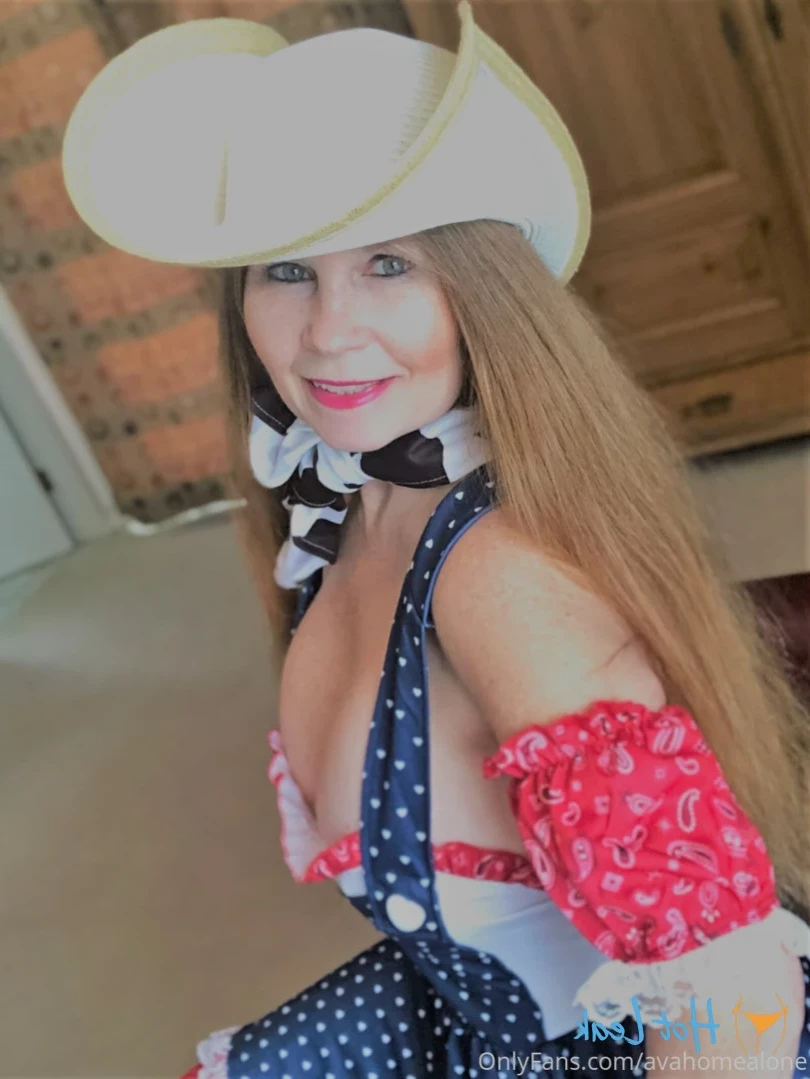 Ava Rose [ avahomealone ] Onlyfans leaked photo 16199663 on Hotleaks.tv
