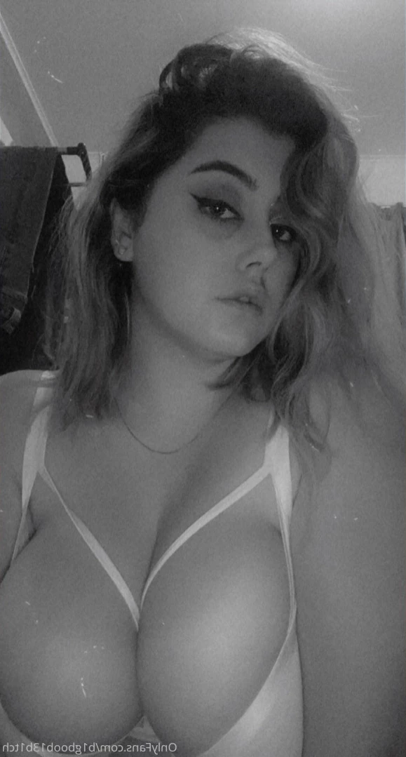 b1gboob13b1tch Onlyfans leaked photo 13330984 on Hotleaks.tv