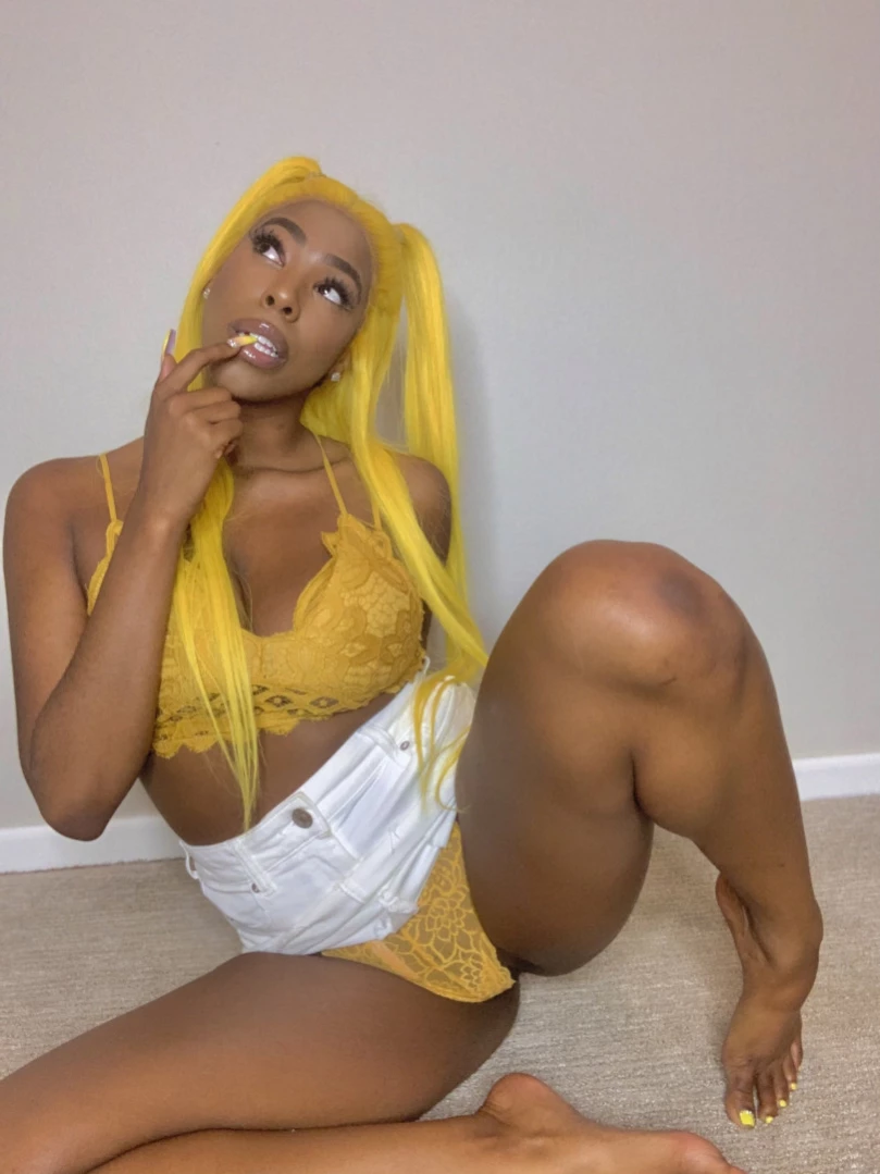 Baby Naomi 🚼💦💦 [ babygirlnaomii ] Onlyfans leaked photo 10984243 on Hotleaks.tv