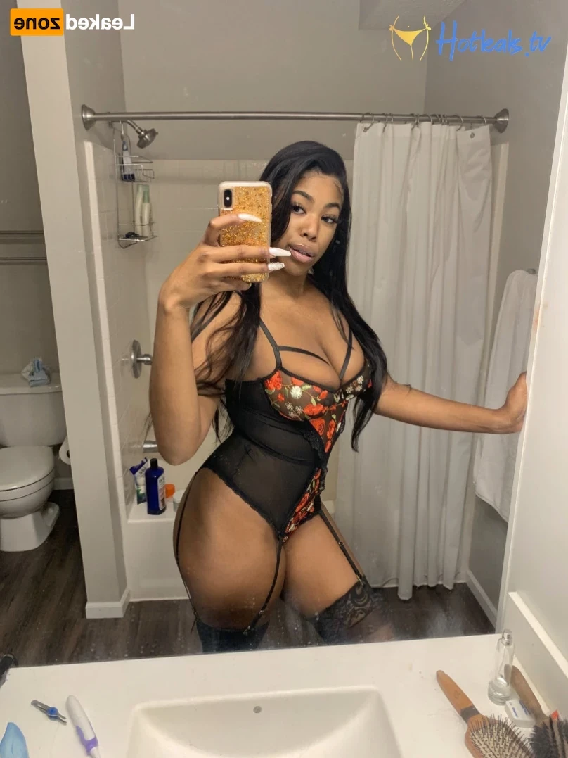 Baby Naomi 🚼💦💦 [ babygirlnaomii ] Onlyfans leaked photo 15670595 on Hotleaks.tv