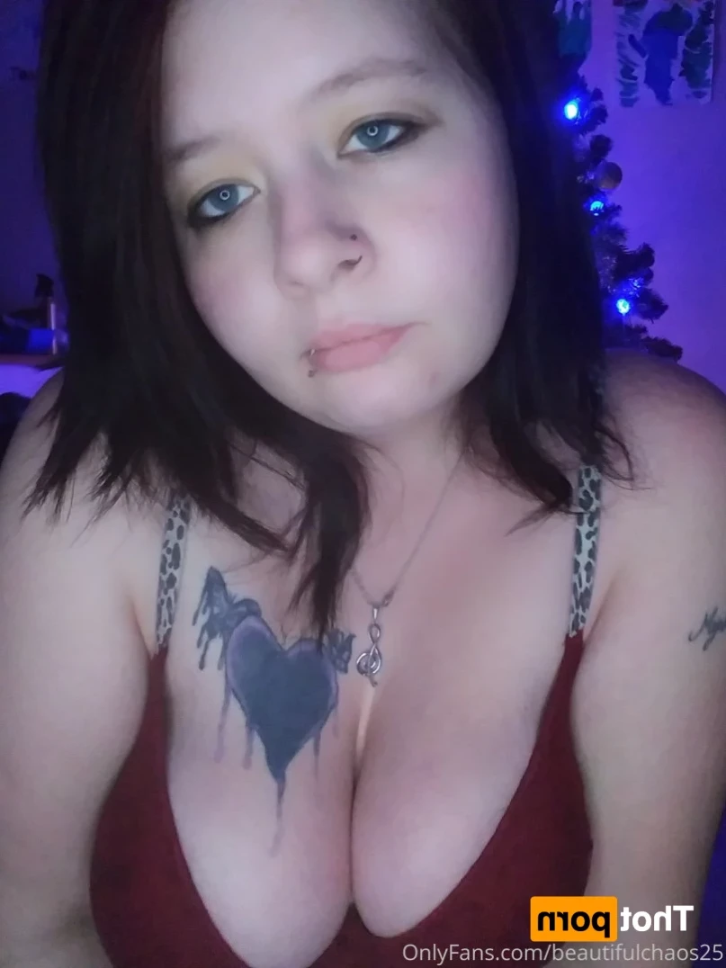 Miss*Chaos [ beautifulchaos25 ] Onlyfans leaked photo 11885804 on Hotleaks.tv