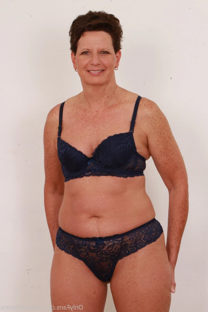 Beth McKenna [ bethmckenna ] Onlyfans leaked photo 14588313 on Hotleaks.tv