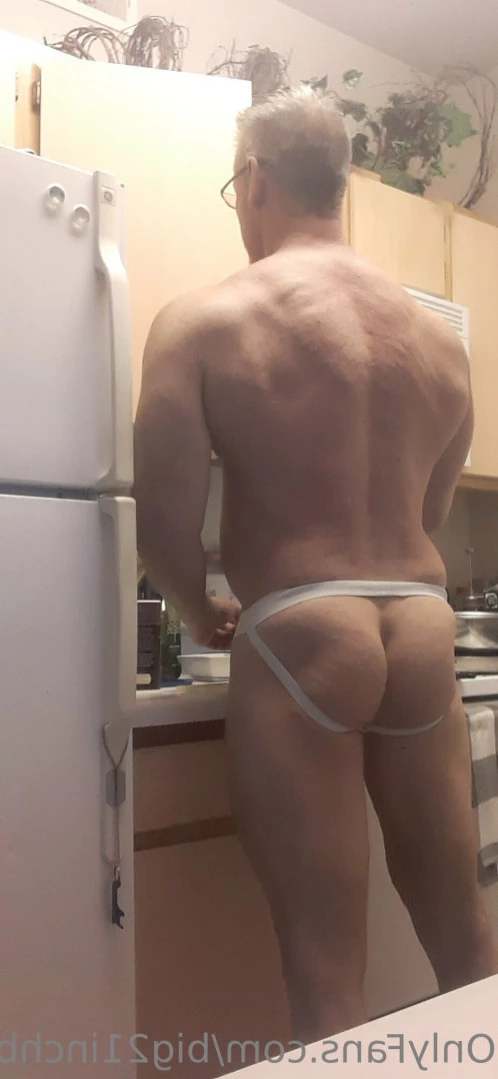 Mastersbodybuilder [ big21inchbiceps ] Onlyfans leaked photo 16488490 on Hotleaks.tv