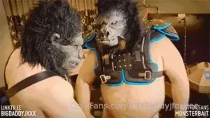 15694575