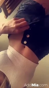  [ mia_melano ] Onlyfans leaked video 4690316 on Hotleaks.tv