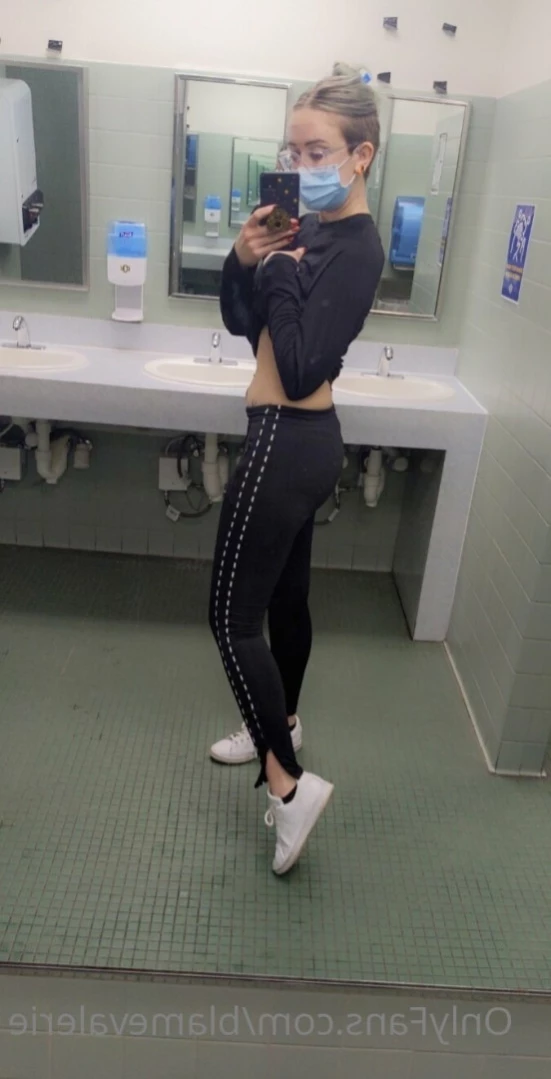 Valerie Faye [ blamevalerie ] Onlyfans leaked photo 11389414 on Hotleaks.tv
