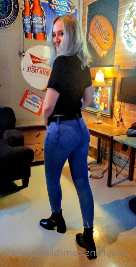 Valerie Faye [ blamevalerie ] Onlyfans leaked photo 11651055 on Hotleaks.tv