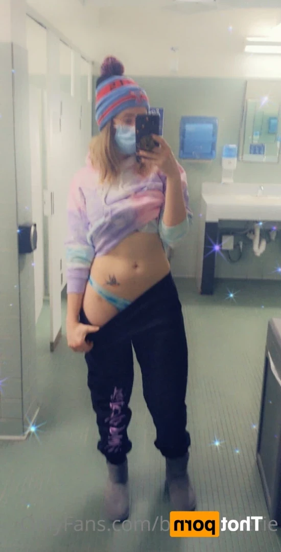 Valerie Faye [ blamevalerie ] Onlyfans leaked photo 14596578 on Hotleaks.tv