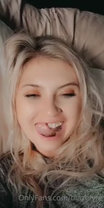 16047896