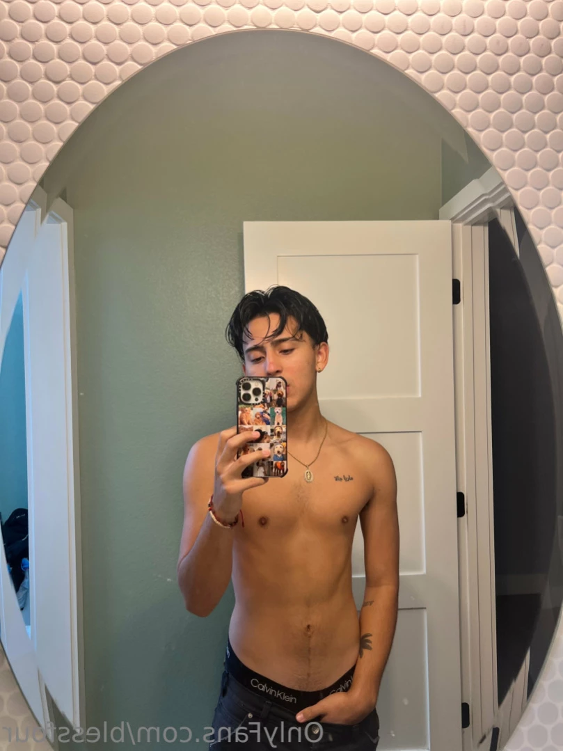 ALEX 🥀 [ blessfour ] Onlyfans leaked photo 12391795 on Hotleaks.tv