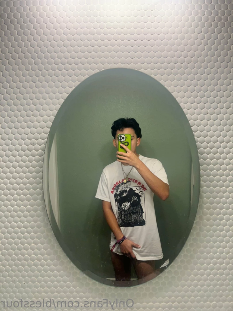 ALEX 🥀 [ blessfour ] Onlyfans leaked photo 15710320 on Hotleaks.tv