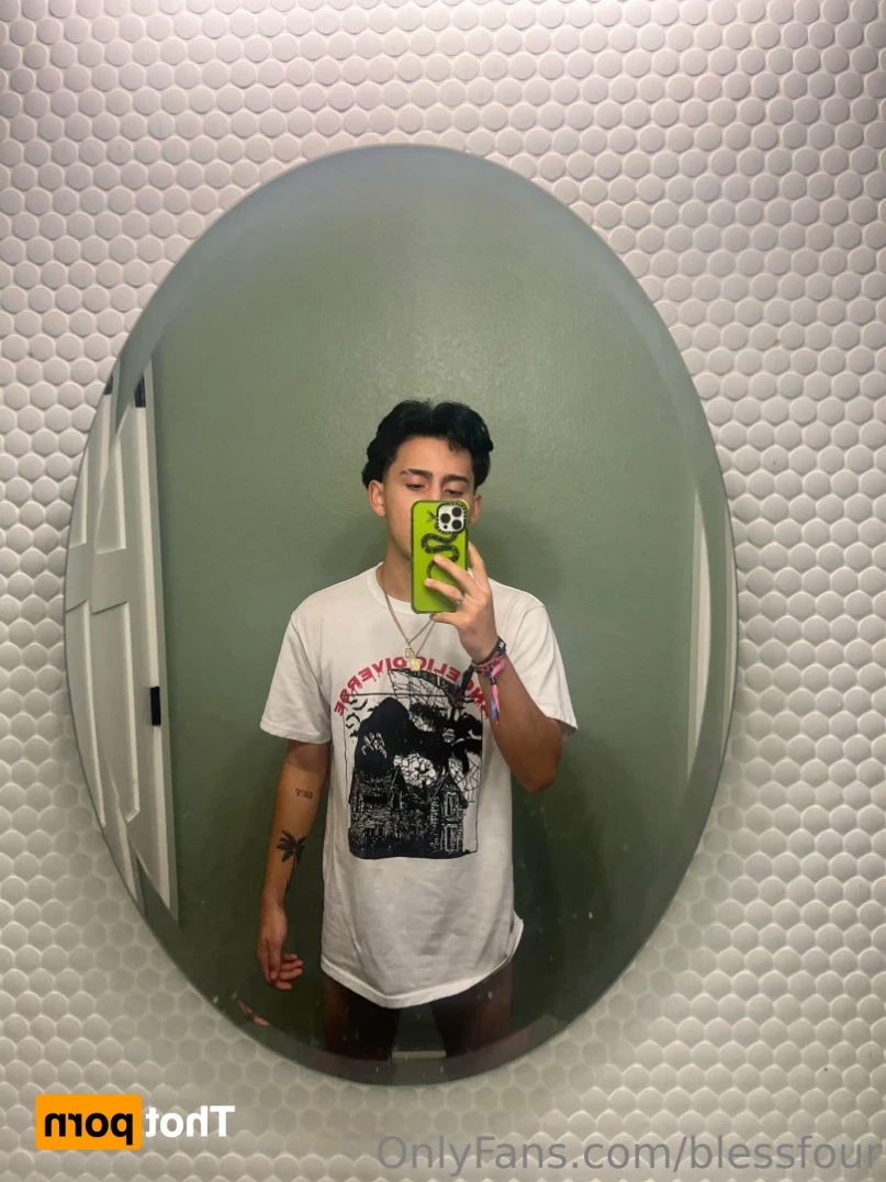 ALEX 🥀 [ blessfour ] Onlyfans leaked photo 15840126 on Hotleaks.tv
