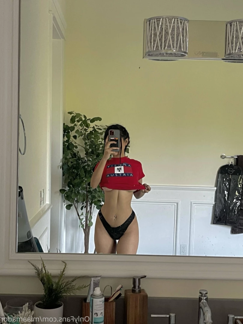 miaamador Onlyfans leaked photo 13971390 on Hotleaks.tv