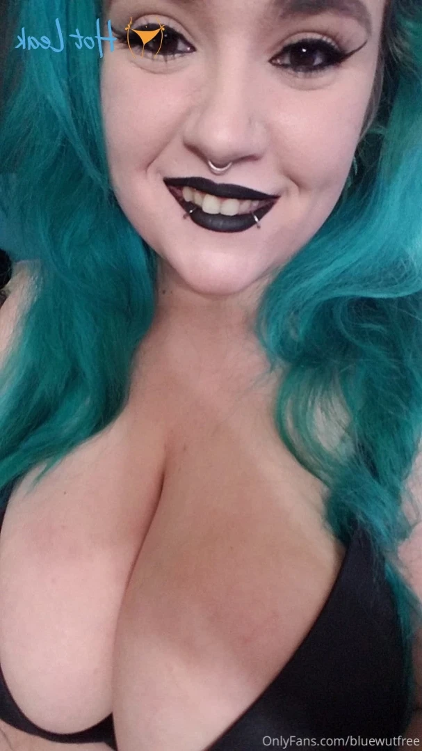 Bluewut Free [ bluewutfree ] Onlyfans leaked photo 15554427 on Hotleaks.tv