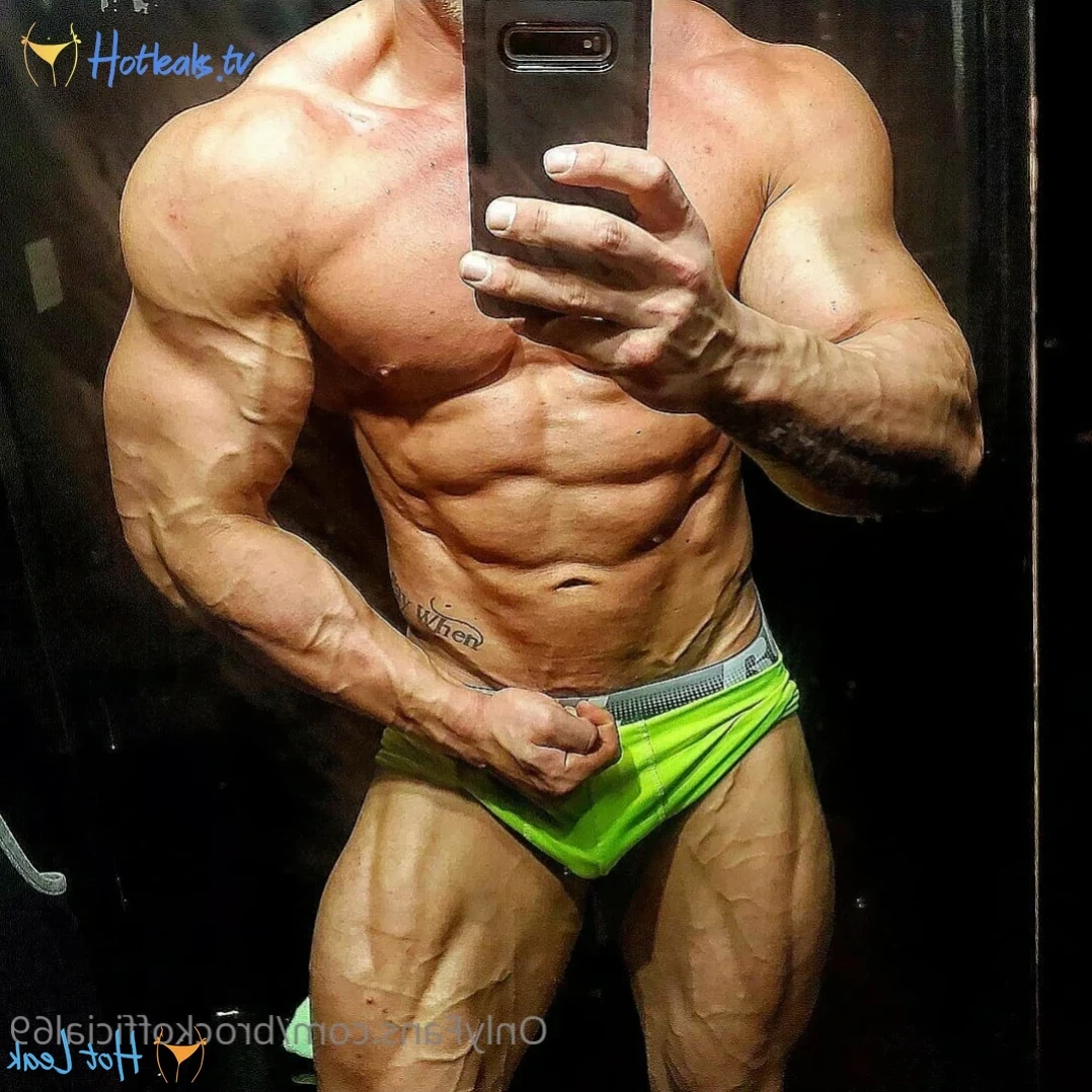 bodybuildingbrock Onlyfans leaked photo 11394846 on Hotleaks.tv