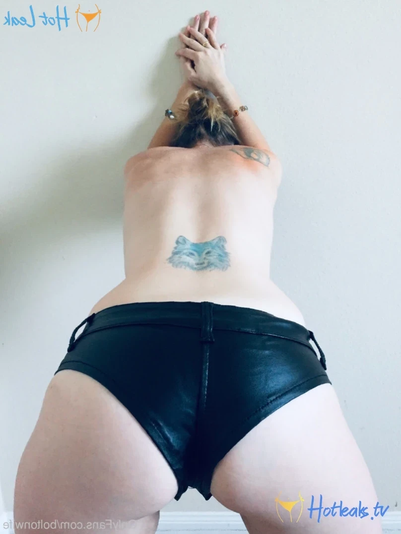 boltonwife Onlyfans leaked photo 11759261 on Hotleaks.tv