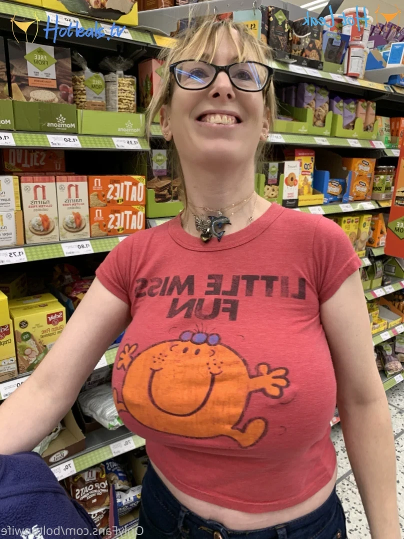 boltonwife Onlyfans leaked photo 11829746 on Hotleaks.tv