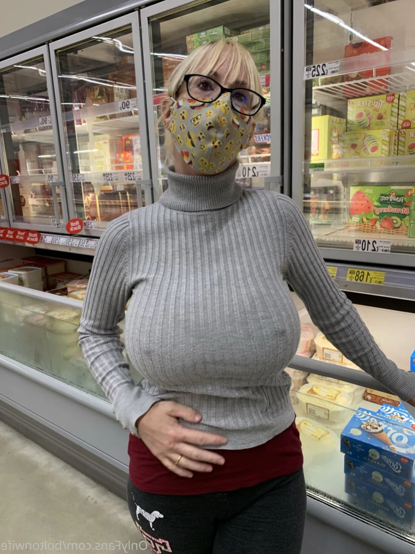 boltonwife Onlyfans leaked photo 12039303 on Hotleaks.tv