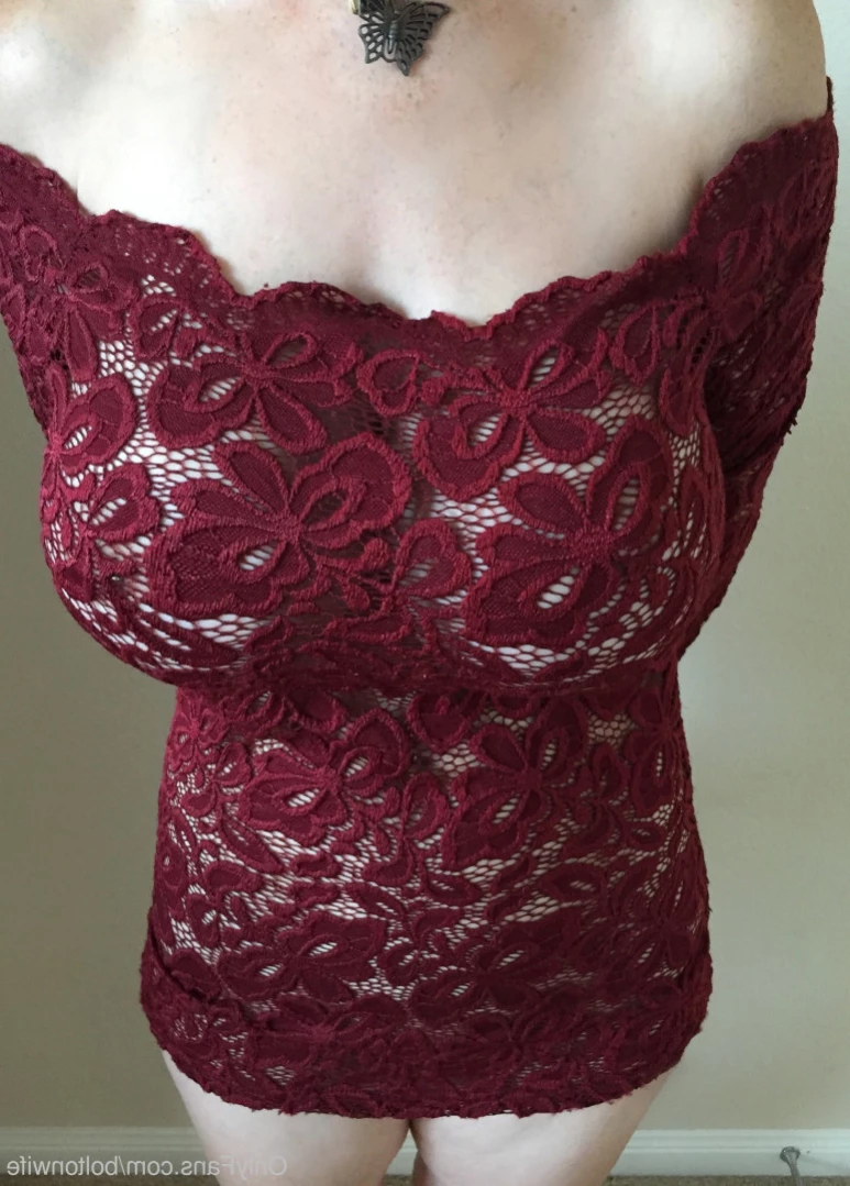 boltonwife Onlyfans leaked photo 12328350 on Hotleaks.tv