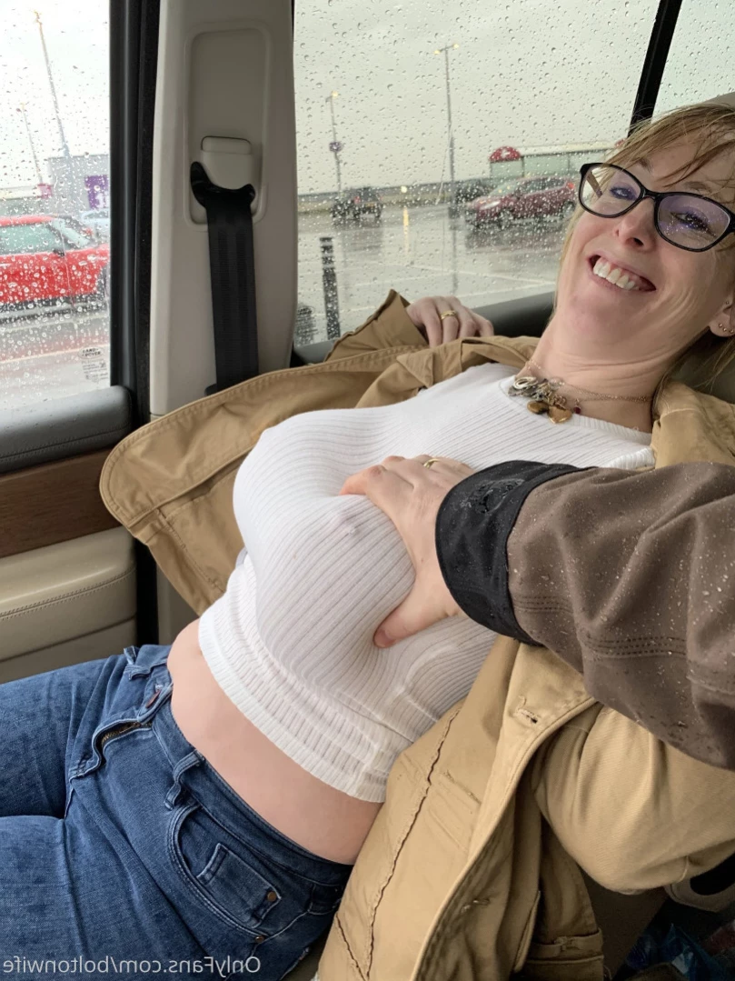 boltonwife Onlyfans leaked photo 13539946 on Hotleaks.tv