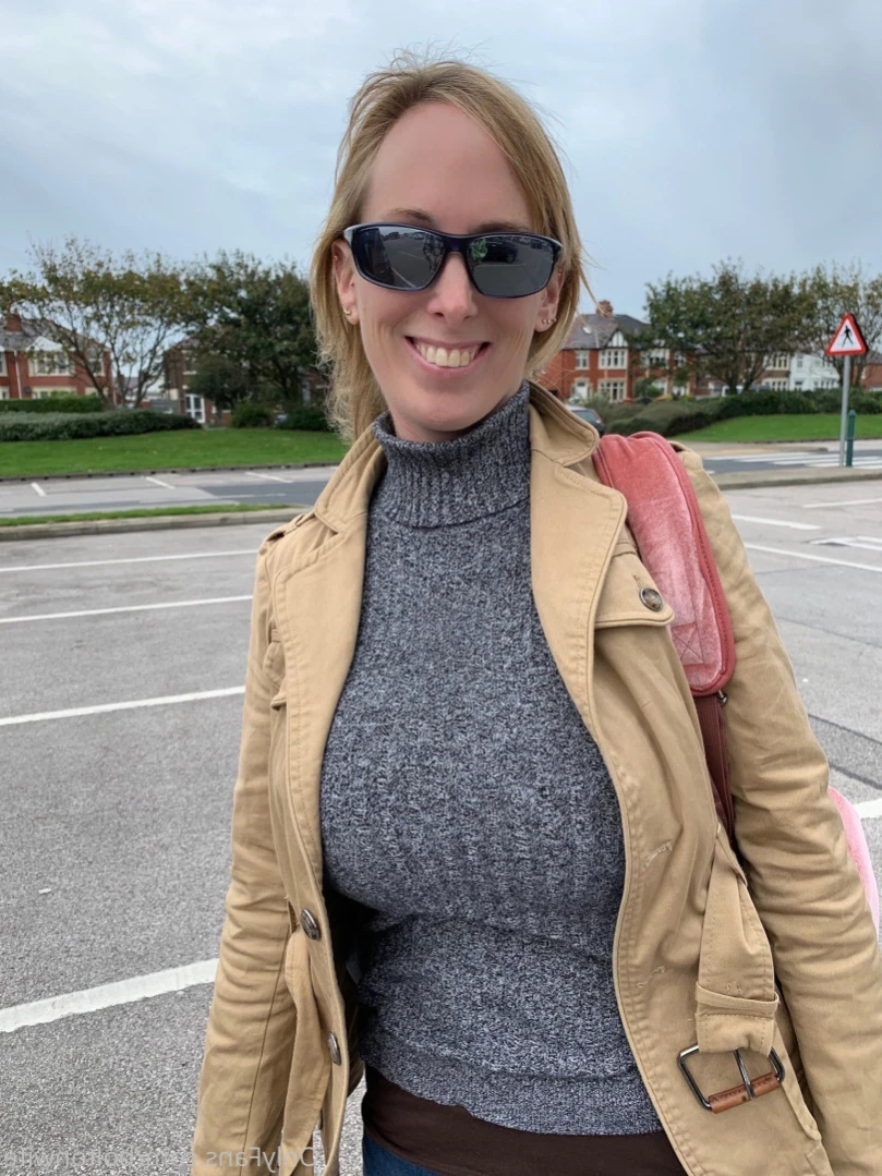 boltonwife Onlyfans leaked photo 13889162 on Hotleaks.tv