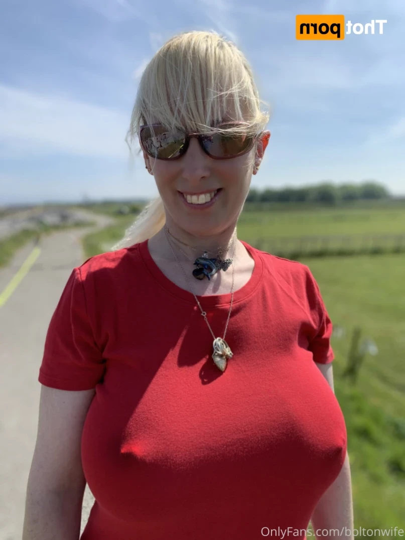 boltonwife Onlyfans leaked photo 15377083 on Hotleaks.tv