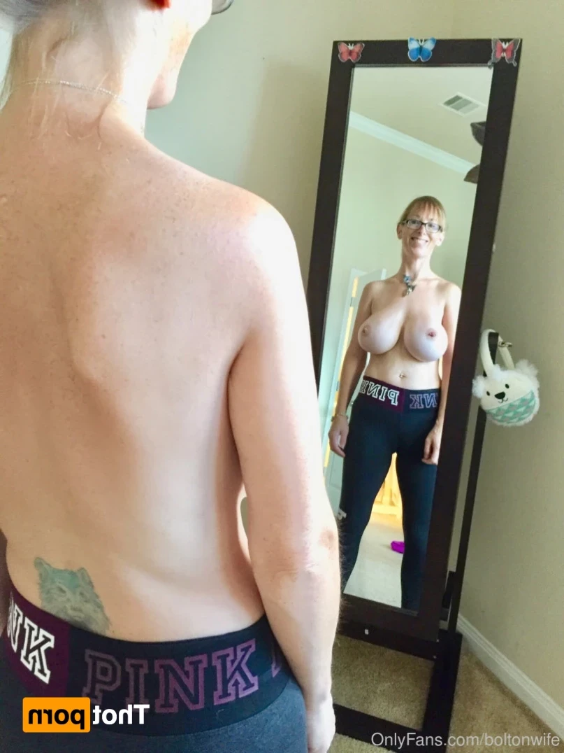 boltonwife Onlyfans leaked photo 15588381 on Hotleaks.tv