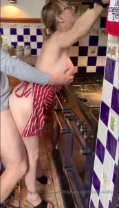 15733881