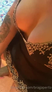 15582611
