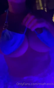 𝐌𝐢𝐚 𝐅𝐫𝐚𝐧𝐜𝐢𝐬 𝐎𝐟𝐟𝐢𝐜𝐢𝐚𝐥 [ miafrancis ] Onlyfans leaked video 1887852 on Hotleaks.tv
