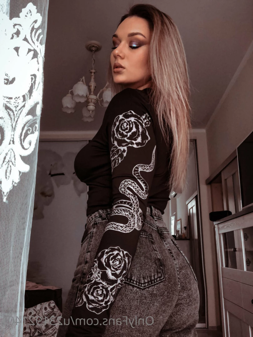 Сassie [ cassie_flower ] Onlyfans leaked photo 11461033 on Hotleaks.tv