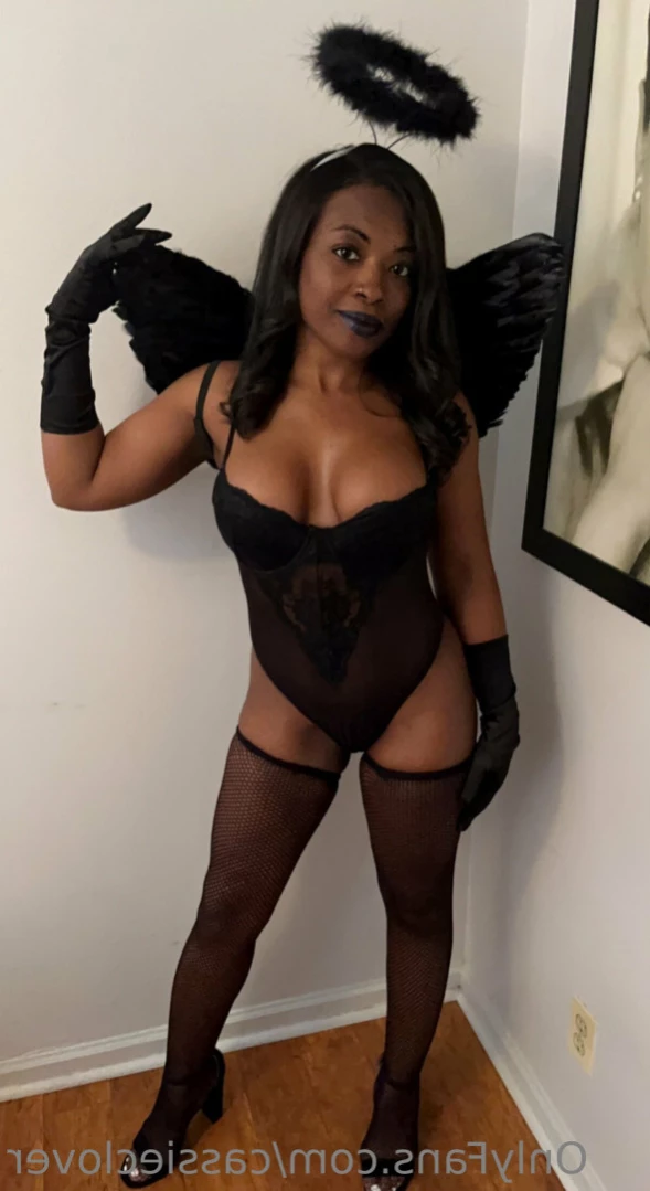 Cassie🍀Clover [ cassieclover ] Onlyfans leaked photo 10982495 on Hotleaks.tv