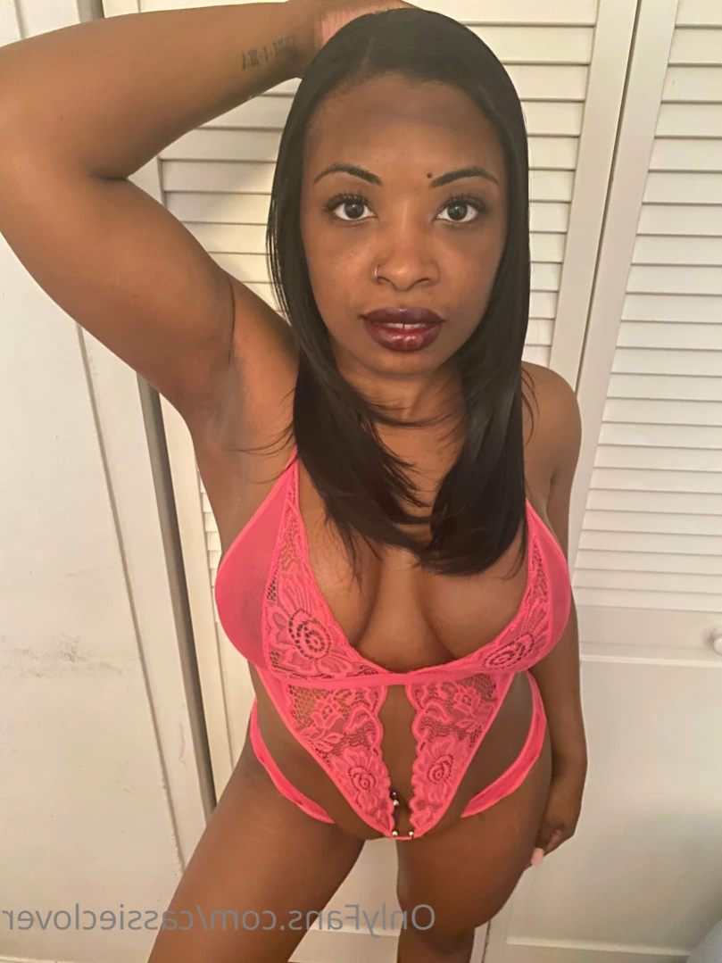 Cassie🍀Clover [ cassieclover ] Onlyfans leaked photo 14063761 on Hotleaks.tv