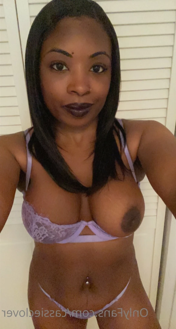 Cassie🍀Clover [ cassieclover ] Onlyfans leaked photo 15396954 on Hotleaks.tv