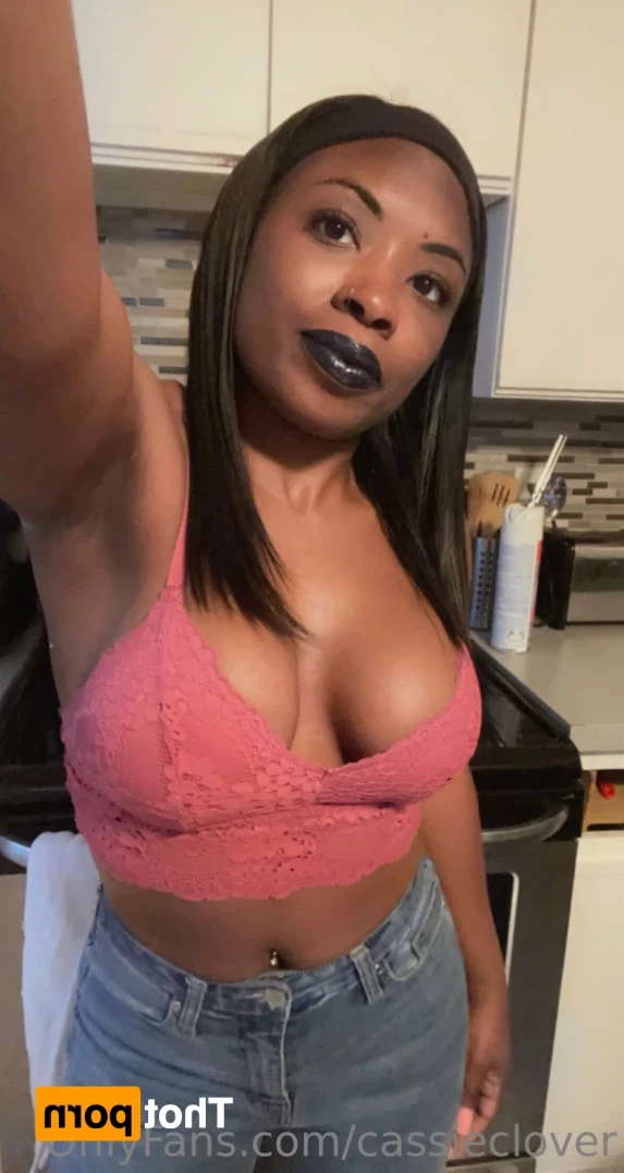 Cassie🍀Clover [ cassieclover ] Onlyfans leaked photo 15779954 on Hotleaks.tv