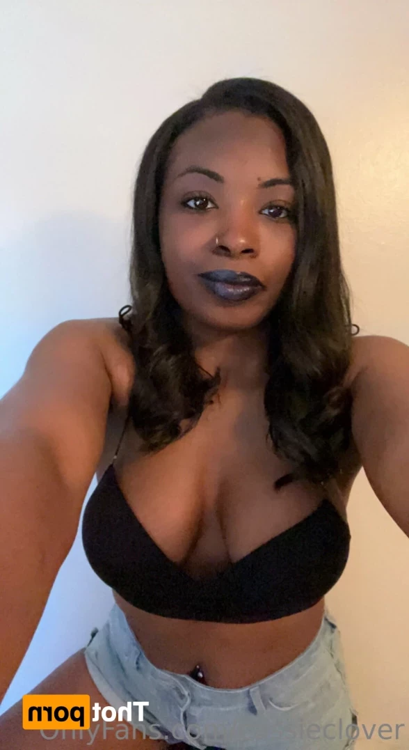 Cassie🍀Clover [ cassieclover ] Onlyfans leaked photo 16025051 on Hotleaks.tv
