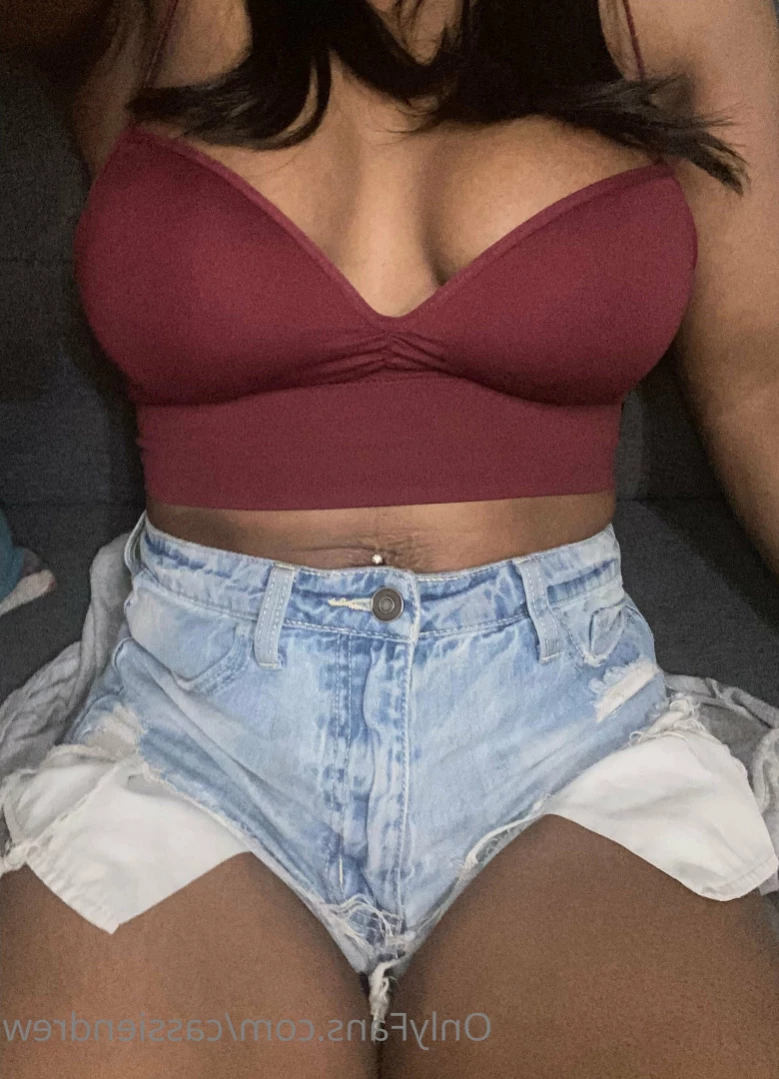 Cassie🍀Clover [ cassieclover ] Onlyfans leaked photo 16025174 on Hotleaks.tv