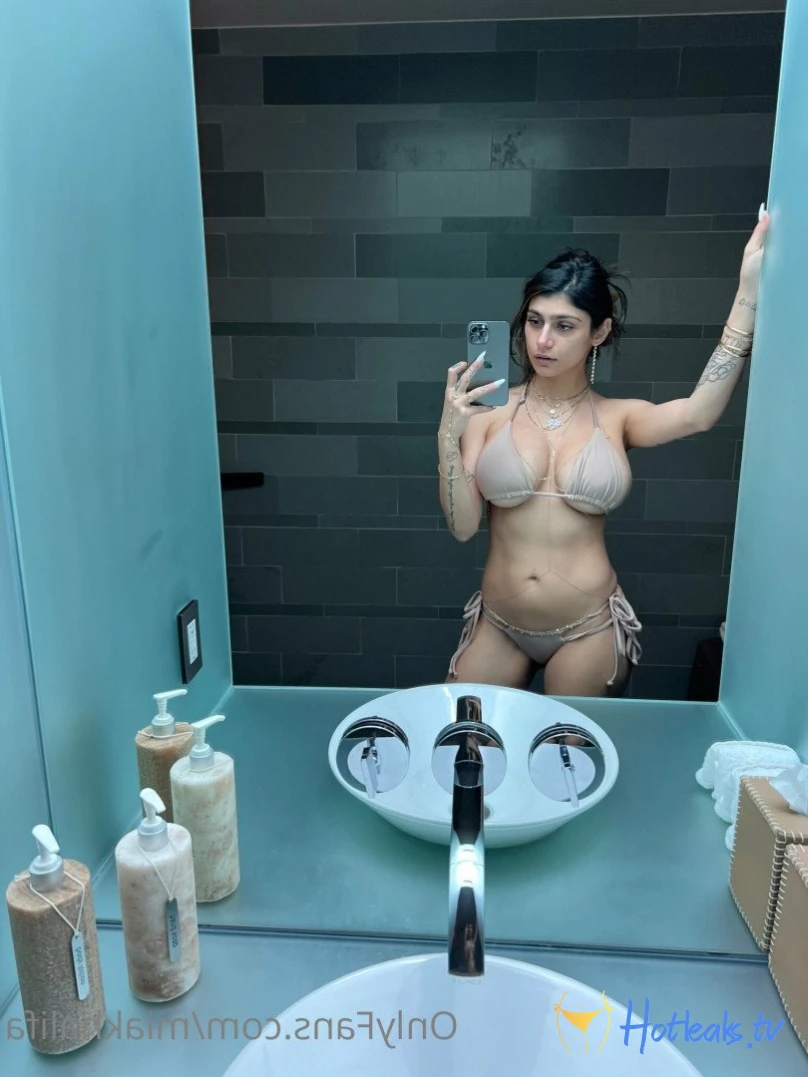 Mia K. [ miakhalifa ] Onlyfans leaked photo 4435799 on Hotleaks.tv