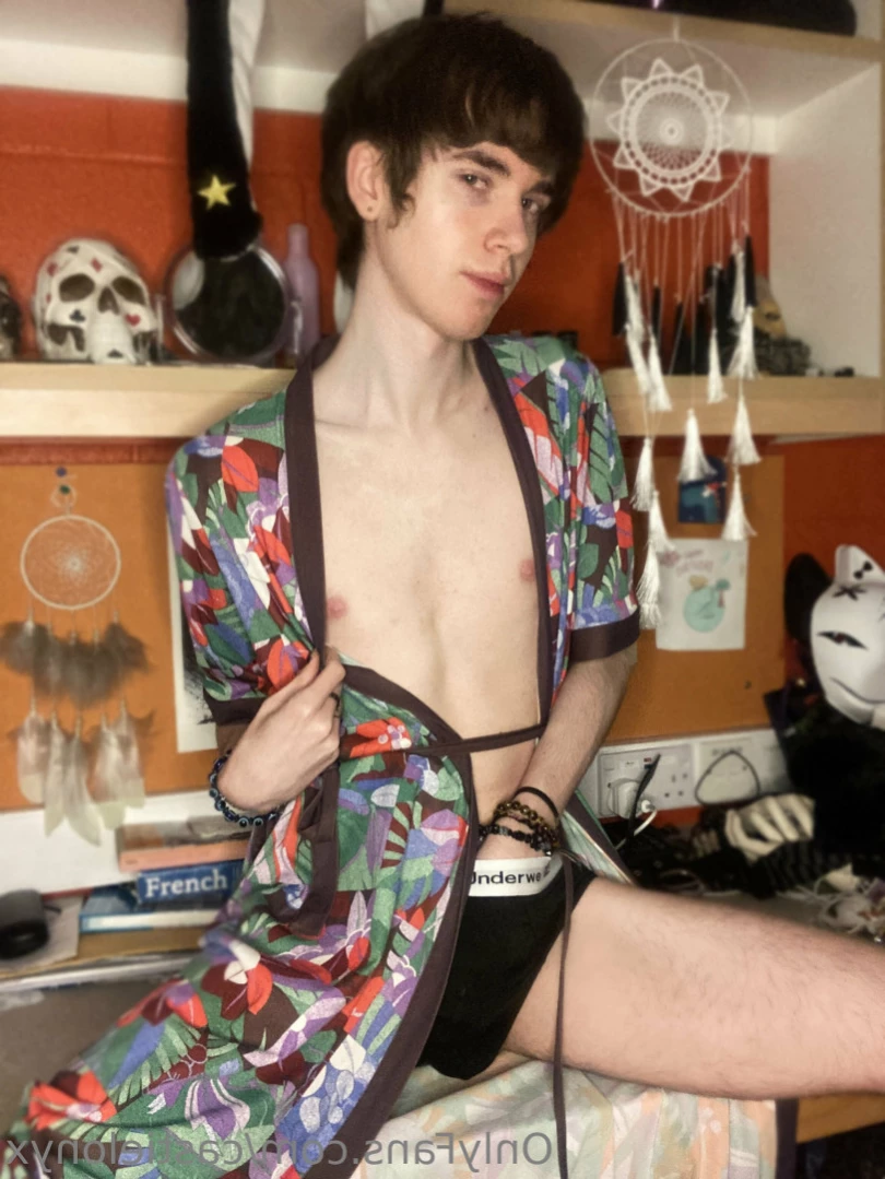 Castiel [ castielonyx ] Onlyfans leaked photo 12124098 on Hotleaks.tv