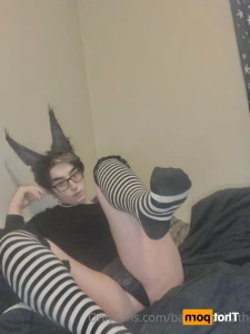15942992